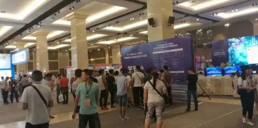 主人，快來帶我去寵物醫師大會啦~